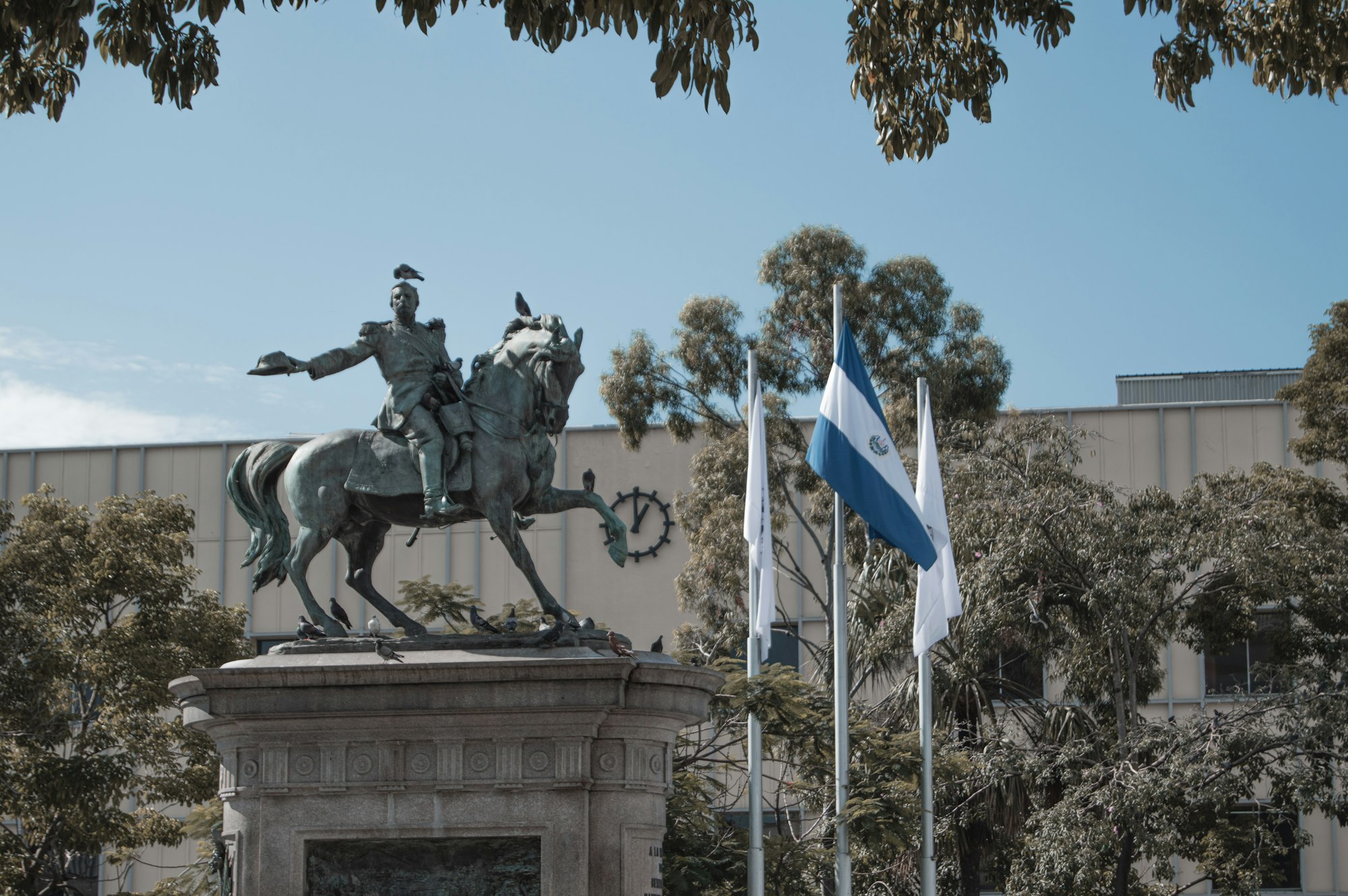 El Salvador's Bitcoin Embassy in Texas: Bridging Crypto Adoption